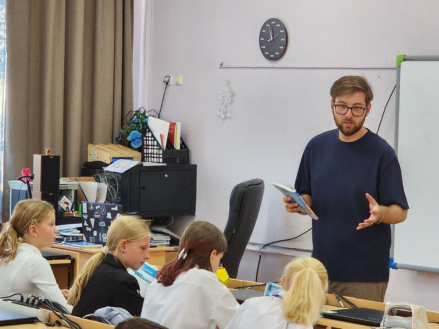 Чехов, школа 3, новые учителя, молодые преподаватели, семья педагогов, Анастасия Гроза, Даниил Гроза, поддержка учителей,