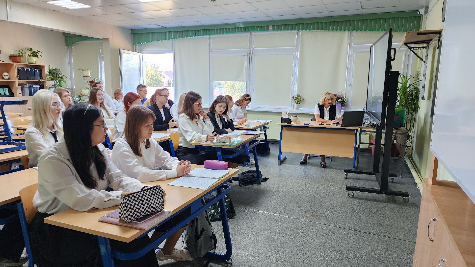 Бронницы, учитель биологии, Учитель бронницкой школы, учитель подмосковья -2024,