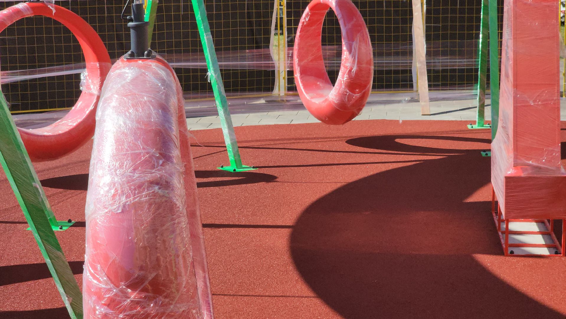 долгопрудный, качели, детская игровая площадка, Альфа-Банк, Умберто Нобиле,