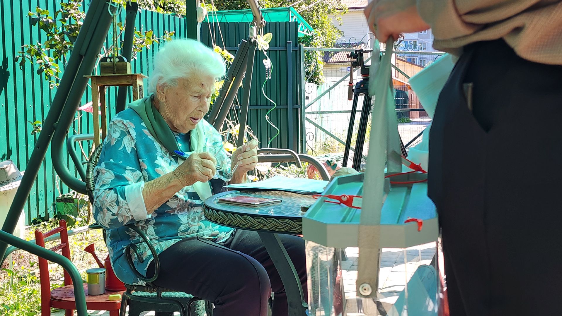 Бронницы, Выборы депутатов, Голосование на дому, Ветеран голосует,