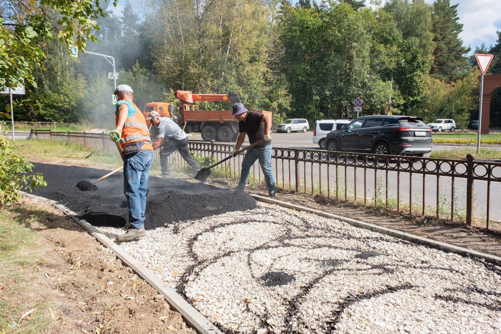 лыткарино, благоустройство городских территорий, асфальтирование тротуара,
