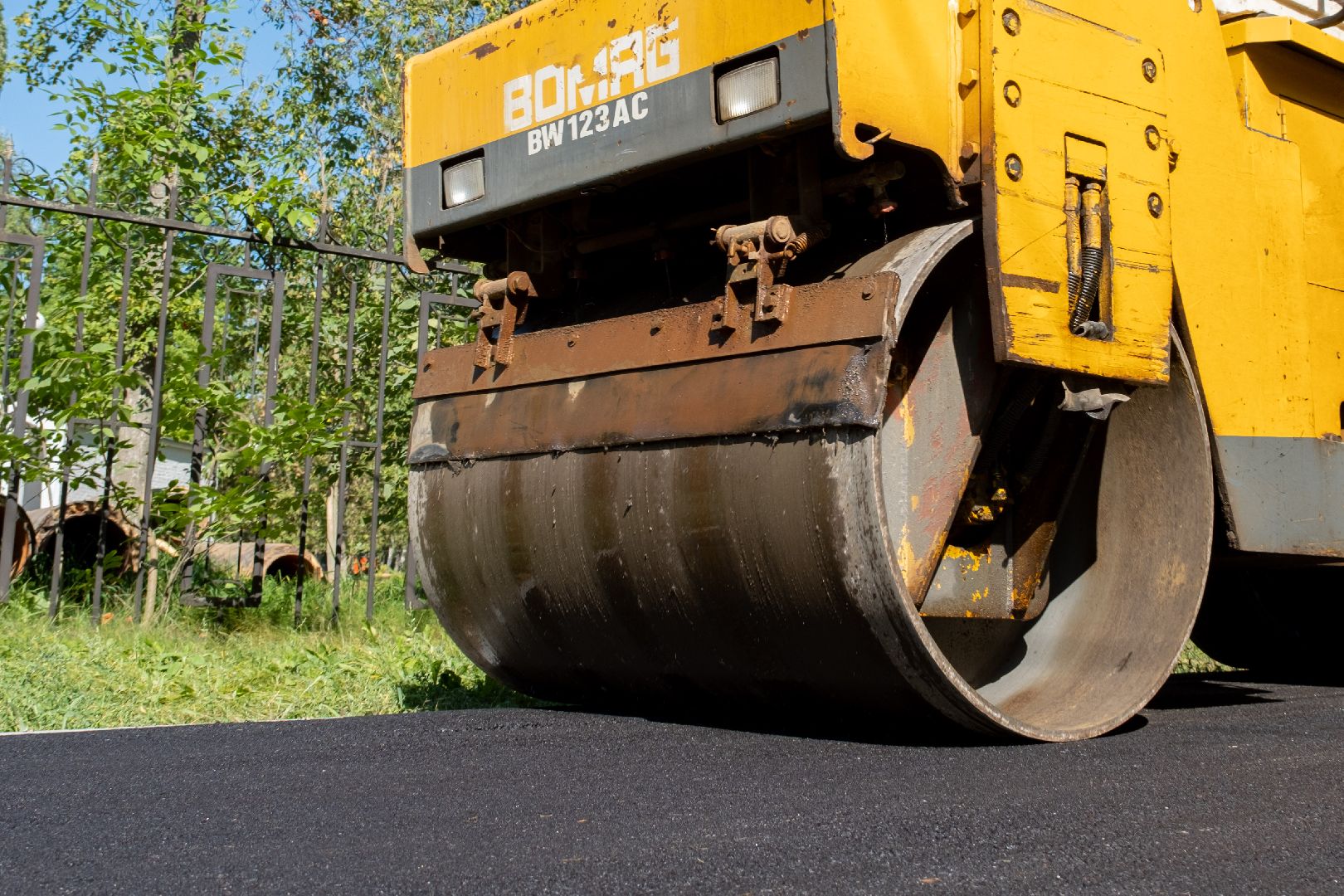 лыткарино, благоустройство городских территорий, асфальтирование тротуара,
