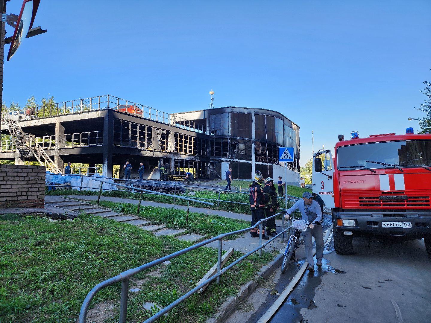 одинцово, лесной городок, чп, пожар, мнргоуровневая парковка,