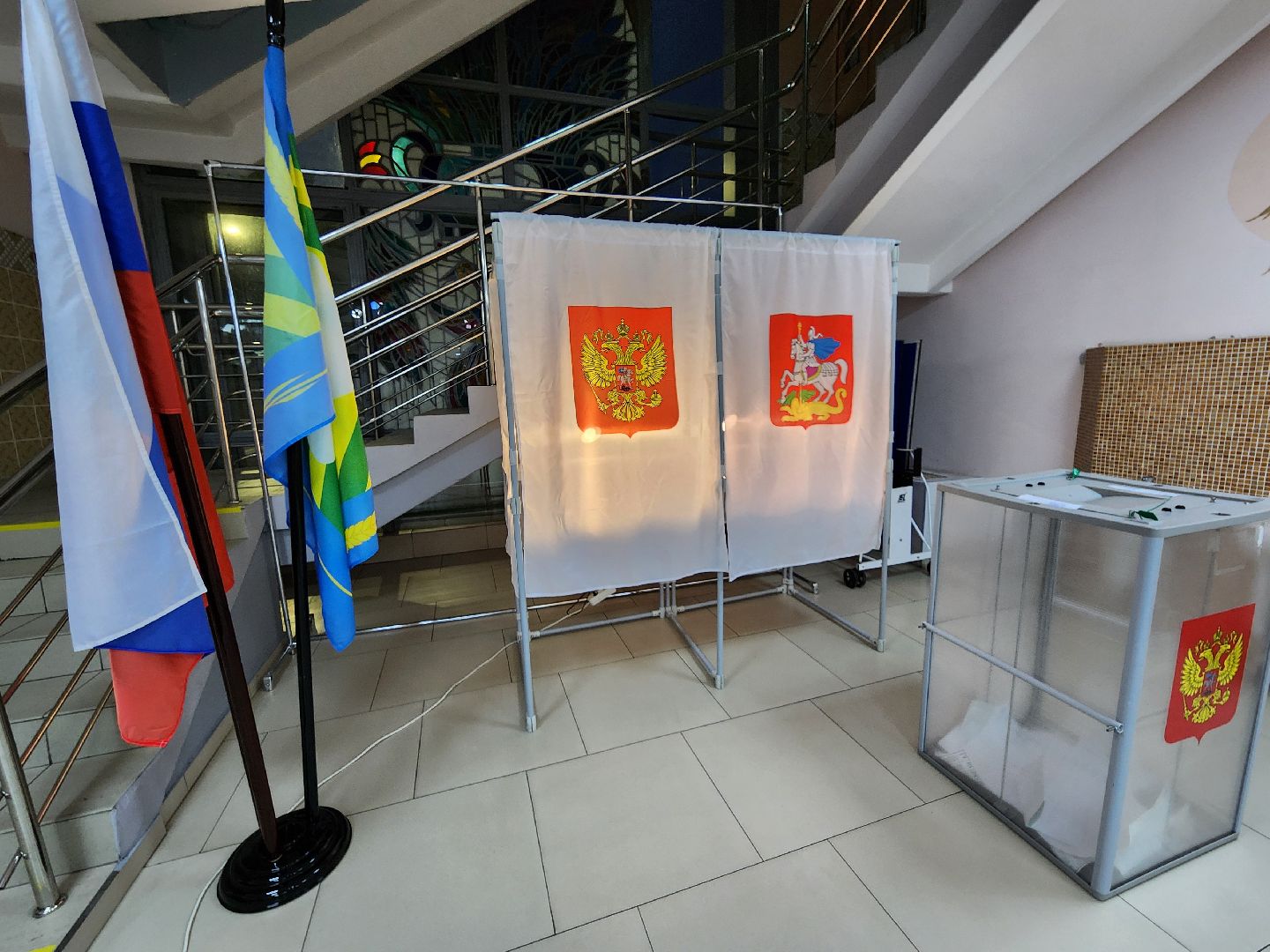 выборы, выборы 2024, голосование, второй день голосования, уик 1300, видное, выборы в совет депутатов ленинского округа, муниципальные выборы,