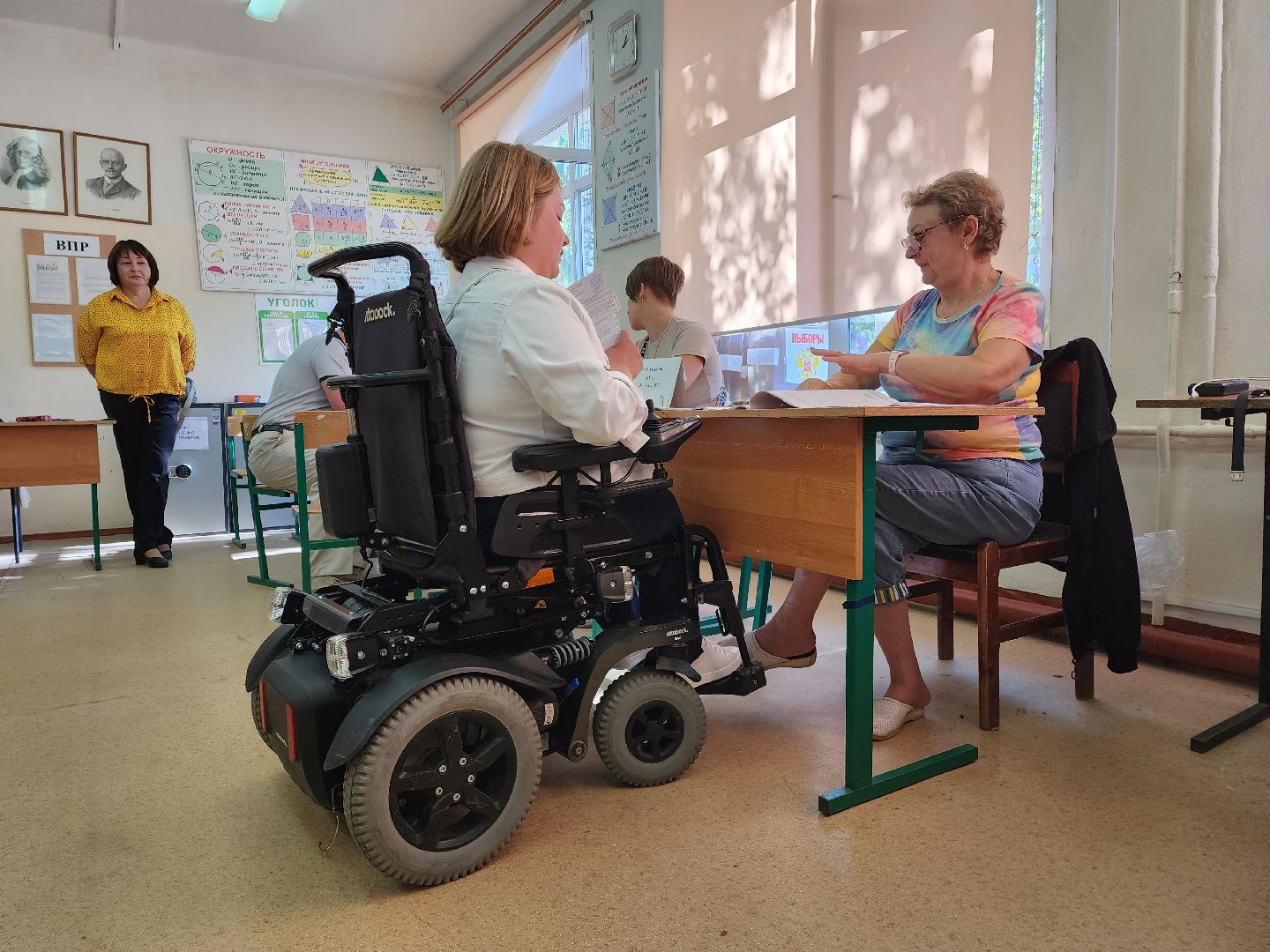 раменское, выборы, голосование на избирательных участках, условия для маломобильных граждан,