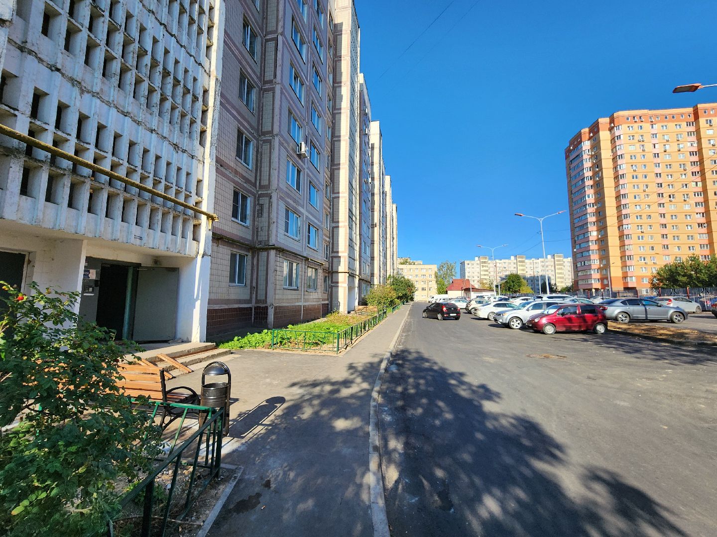 Чехов, улица Лопасненская, комплексное благоустройство двора, дворовая территория, парковки, тротуары, проезды, спортивная площадка, освещение, озеленение, формирование комфортной городской среды,