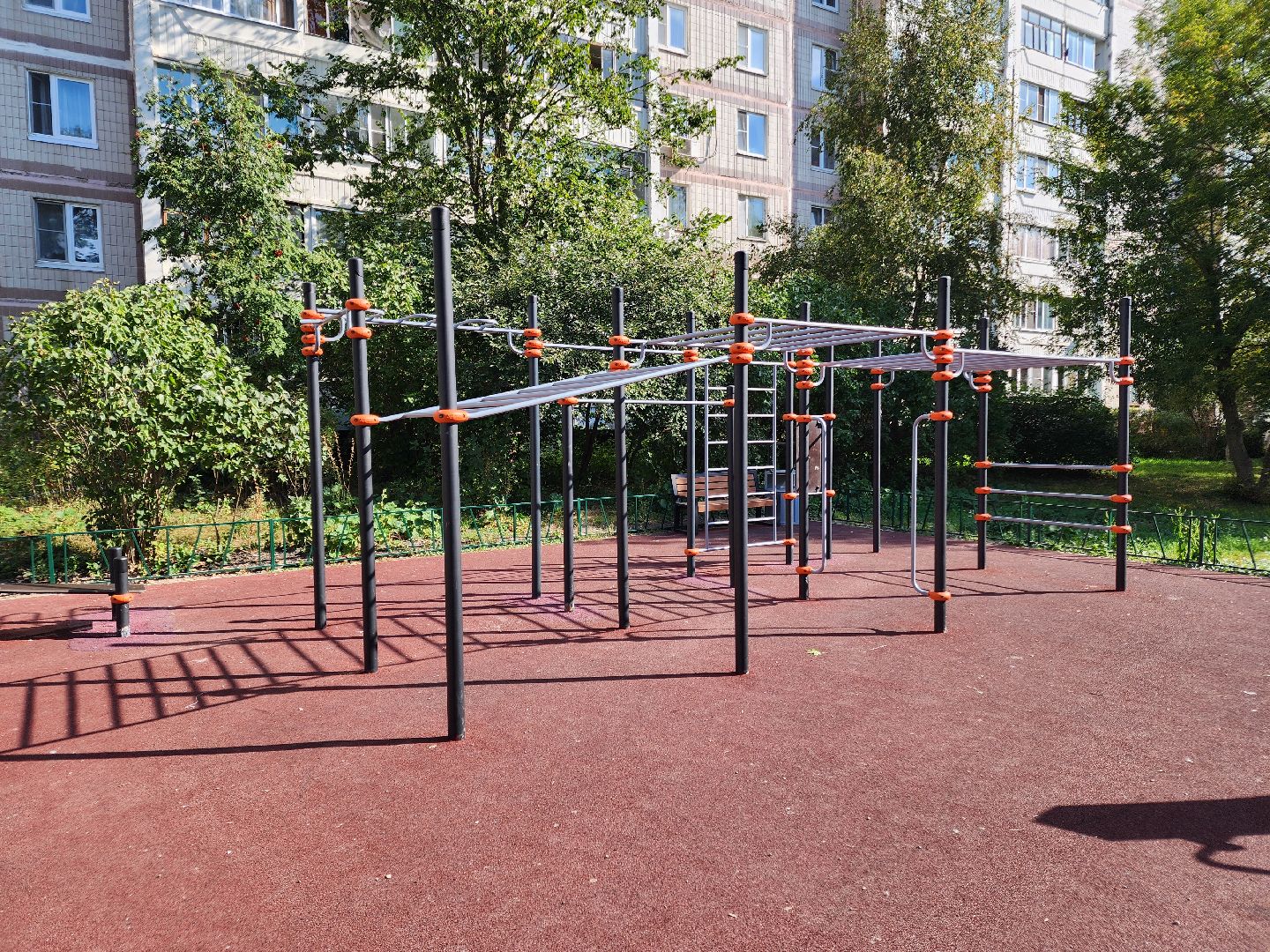 Чехов, улица Лопасненская, комплексное благоустройство двора, дворовая территория, парковки, тротуары, проезды, спортивная площадка, освещение, озеленение, формирование комфортной городской среды,