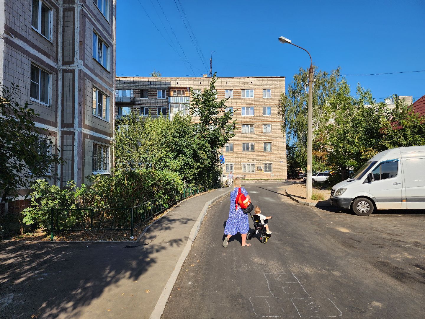 Чехов, улица Лопасненская, комплексное благоустройство двора, дворовая территория, парковки, тротуары, проезды, спортивная площадка, освещение, озеленение, формирование комфортной городской среды,