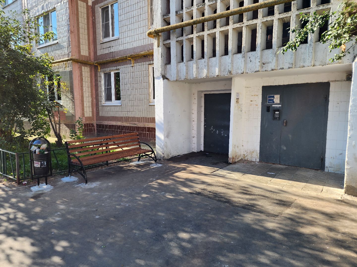 Чехов, улица Лопасненская, комплексное благоустройство двора, дворовая территория, парковки, тротуары, проезды, спортивная площадка, освещение, озеленение, формирование комфортной городской среды,