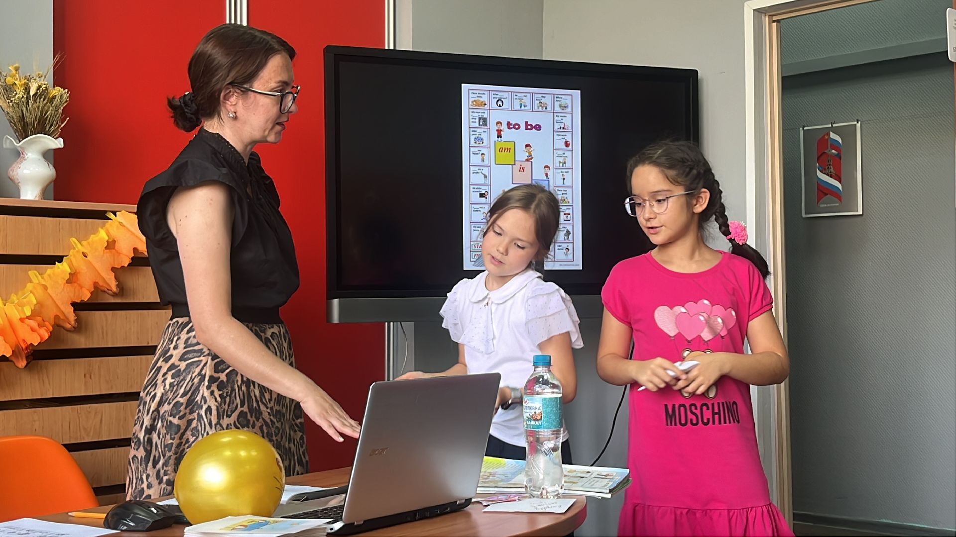 кружки, секции, занятия, занятия по английскому, английский язык,