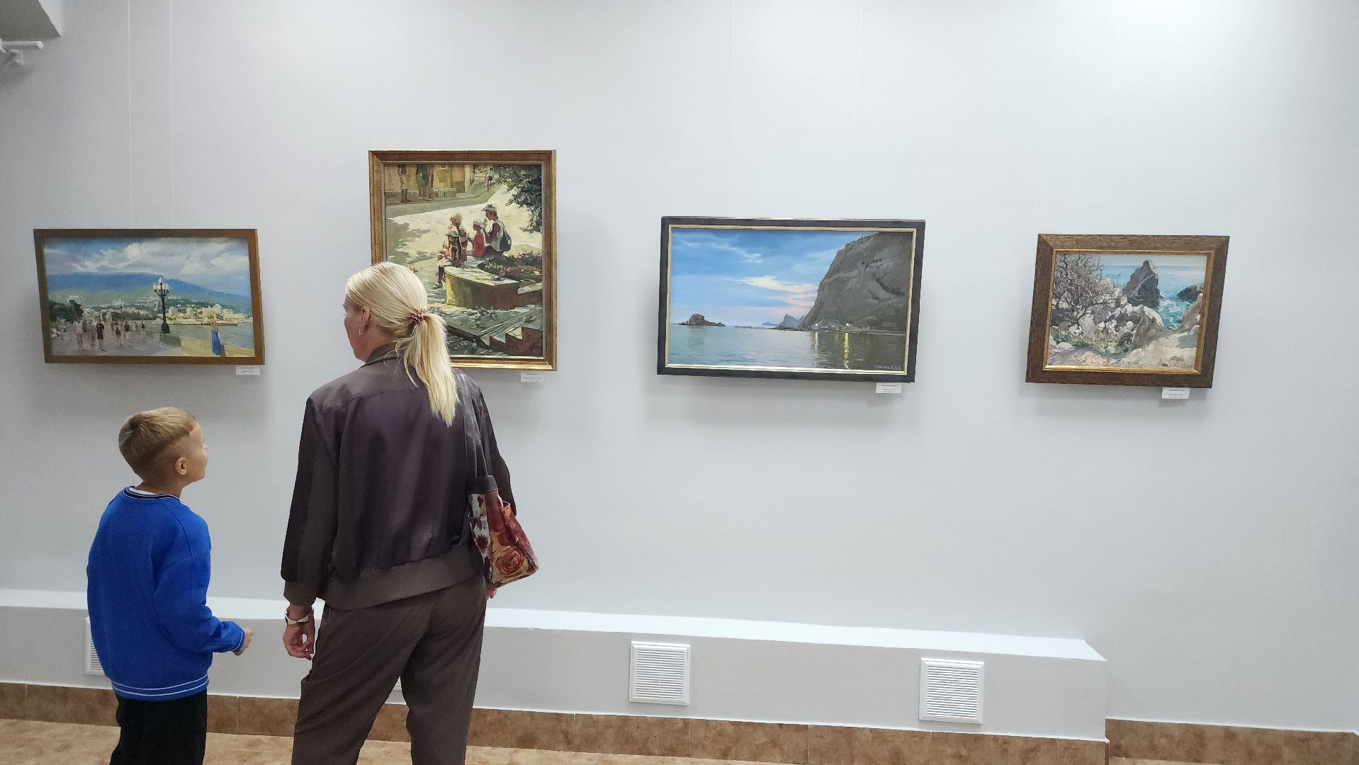 художественная выставка, Лобня, картины,живопись,