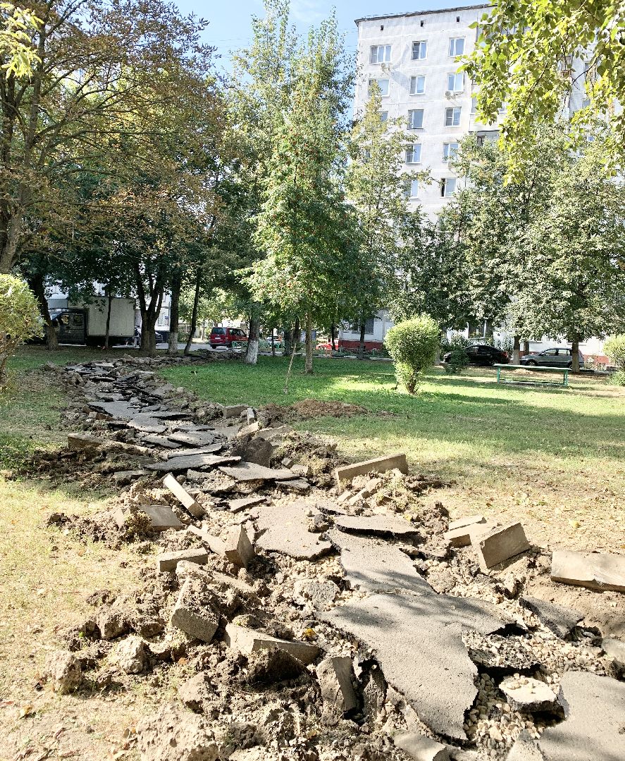 Балашиха, Подмосковье, благоустройство дворов в подмосковье, ремонт тротуаров, пешеходная дорожка, благоустройство дворовых территорий,