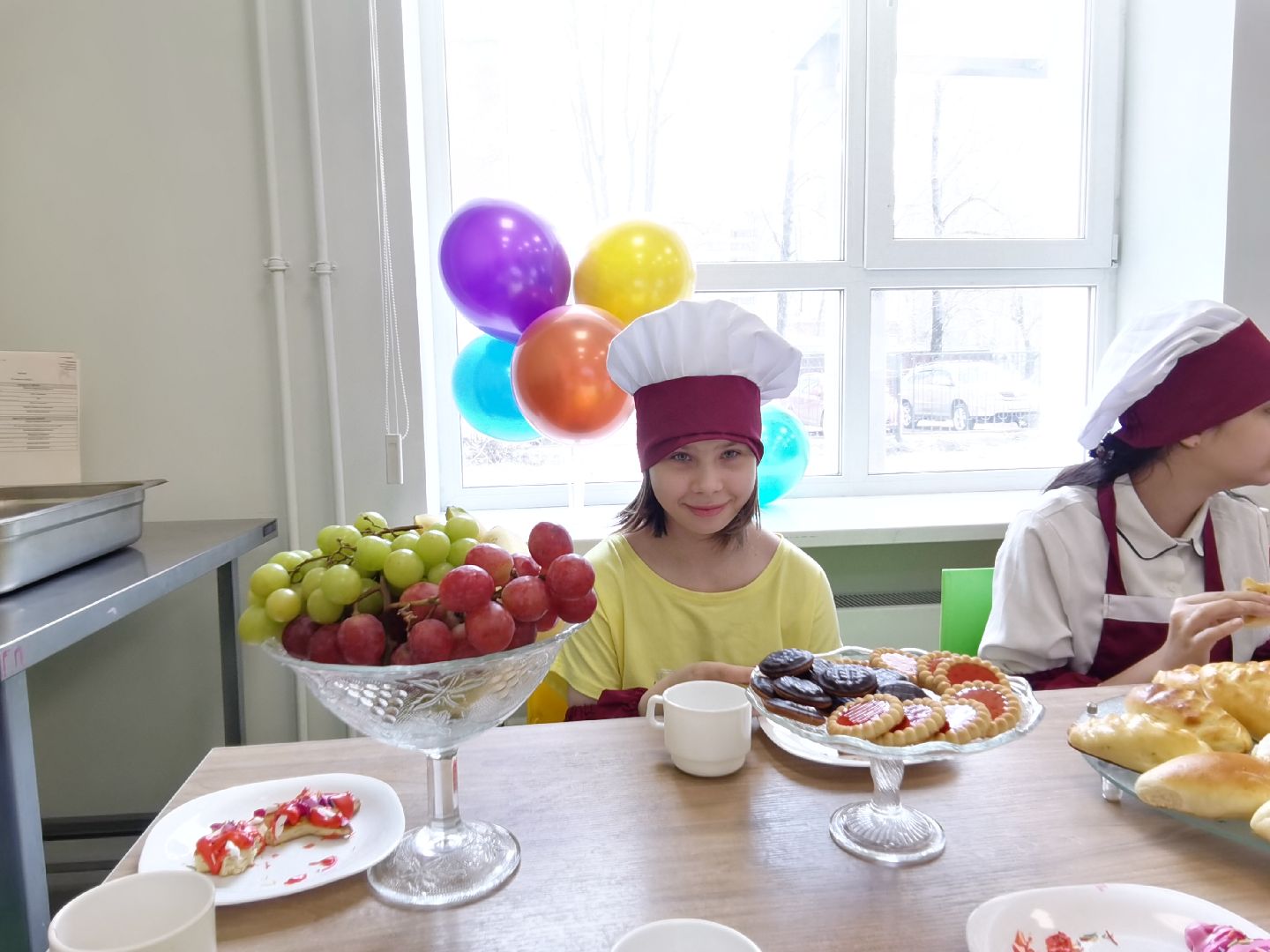 Балашиха, День космонавтики, школа №8 для детей с ОВЗ, печенье в виде звёзд, мастер-класс, комбинат питания