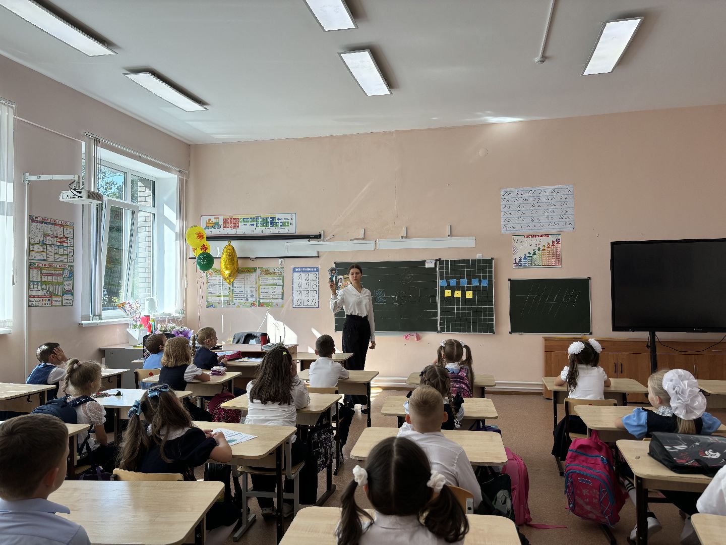 школа 8, учитель начальных классов, образование,