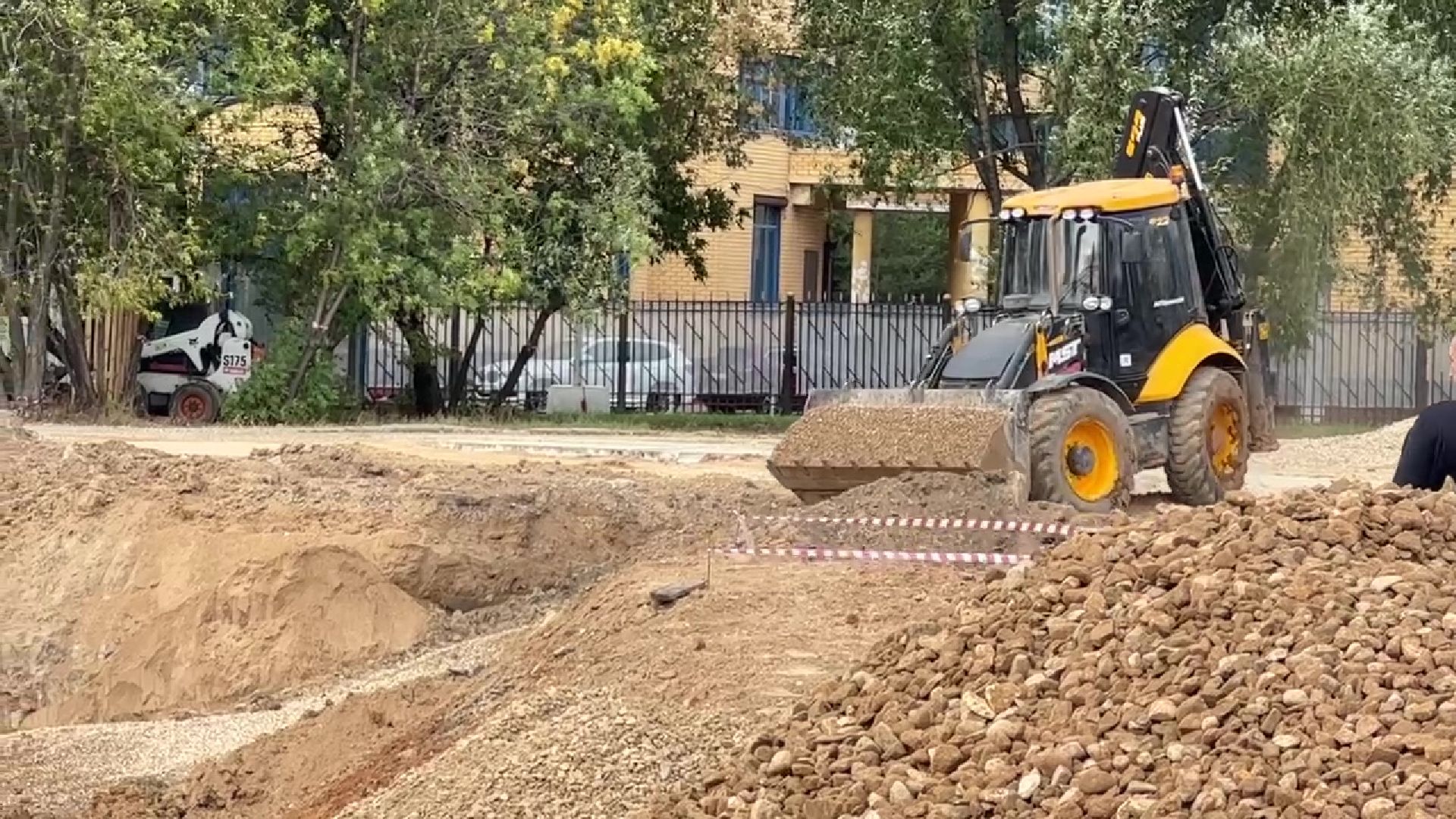 Реутов, стадион, реконструкций, футбол, трибуна, гостиница, строительство,