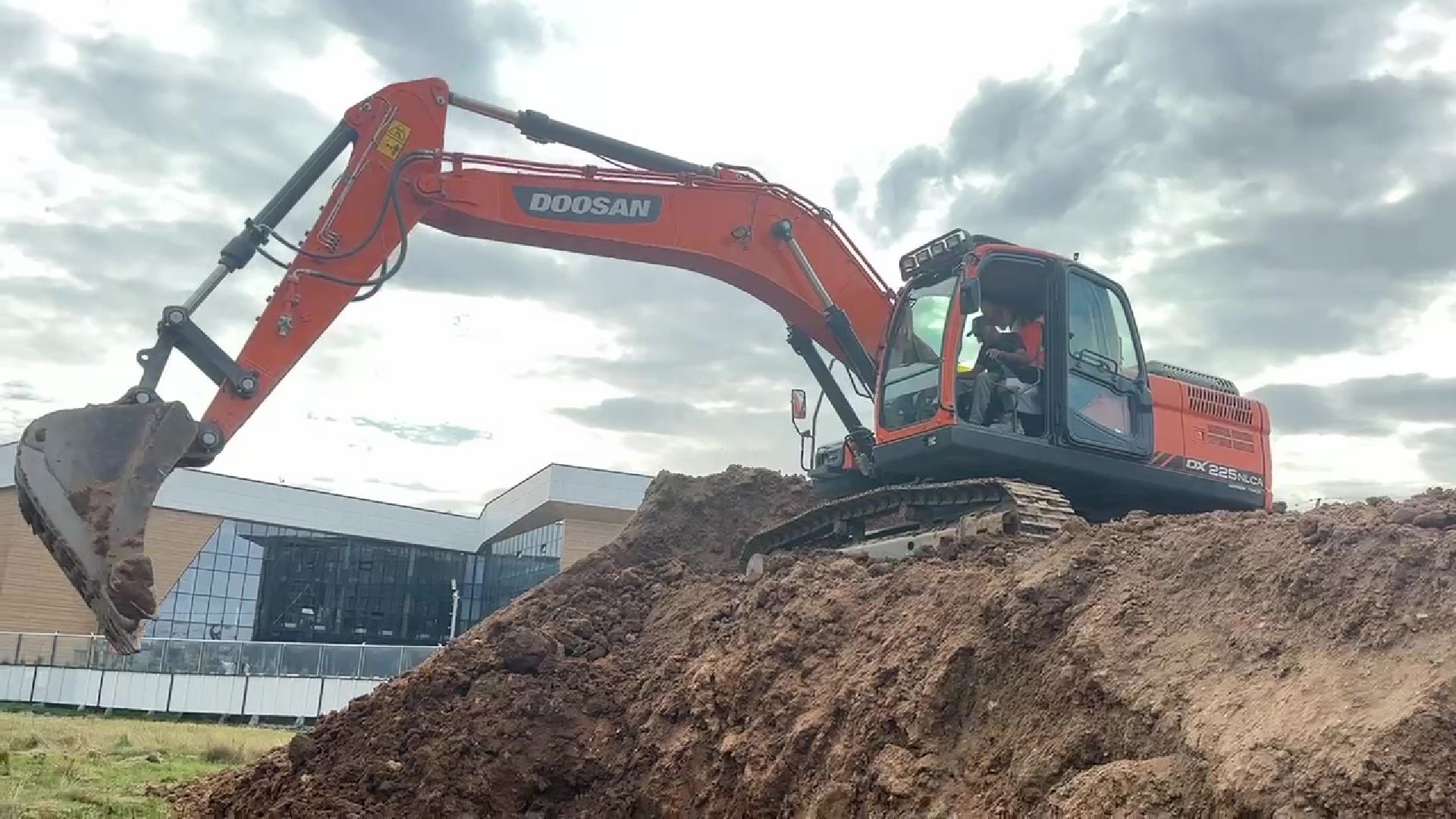 Реутов, стадион, реконструкций, футбол, трибуна, гостиница, строительство,