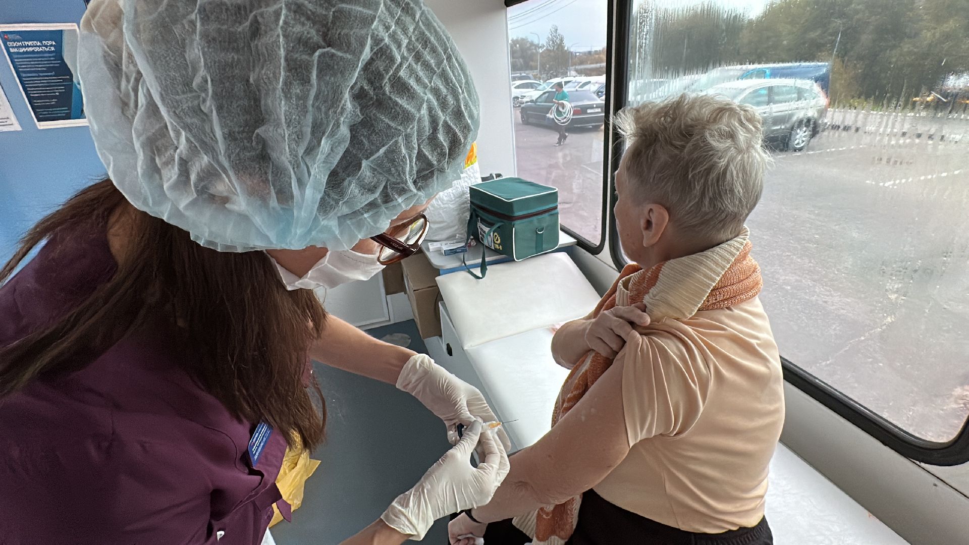 Клин, общество, медицина, вакцинация от гриппа, Подмосковье, врачи,