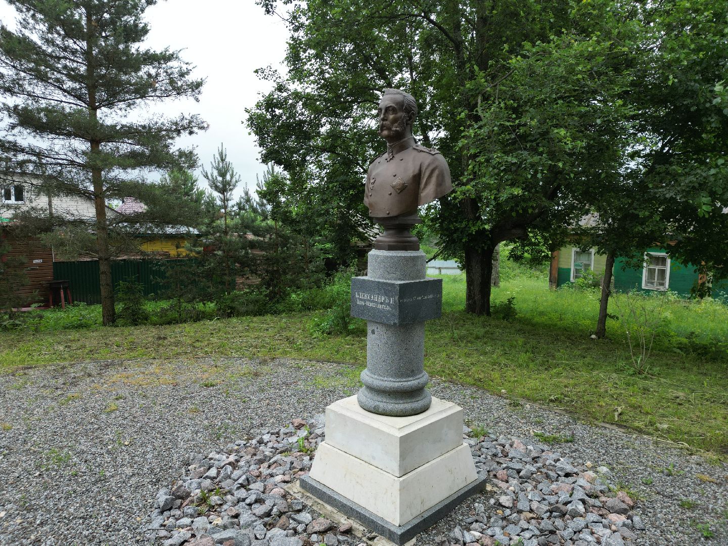 видео с коптера, памятник, бюст,
