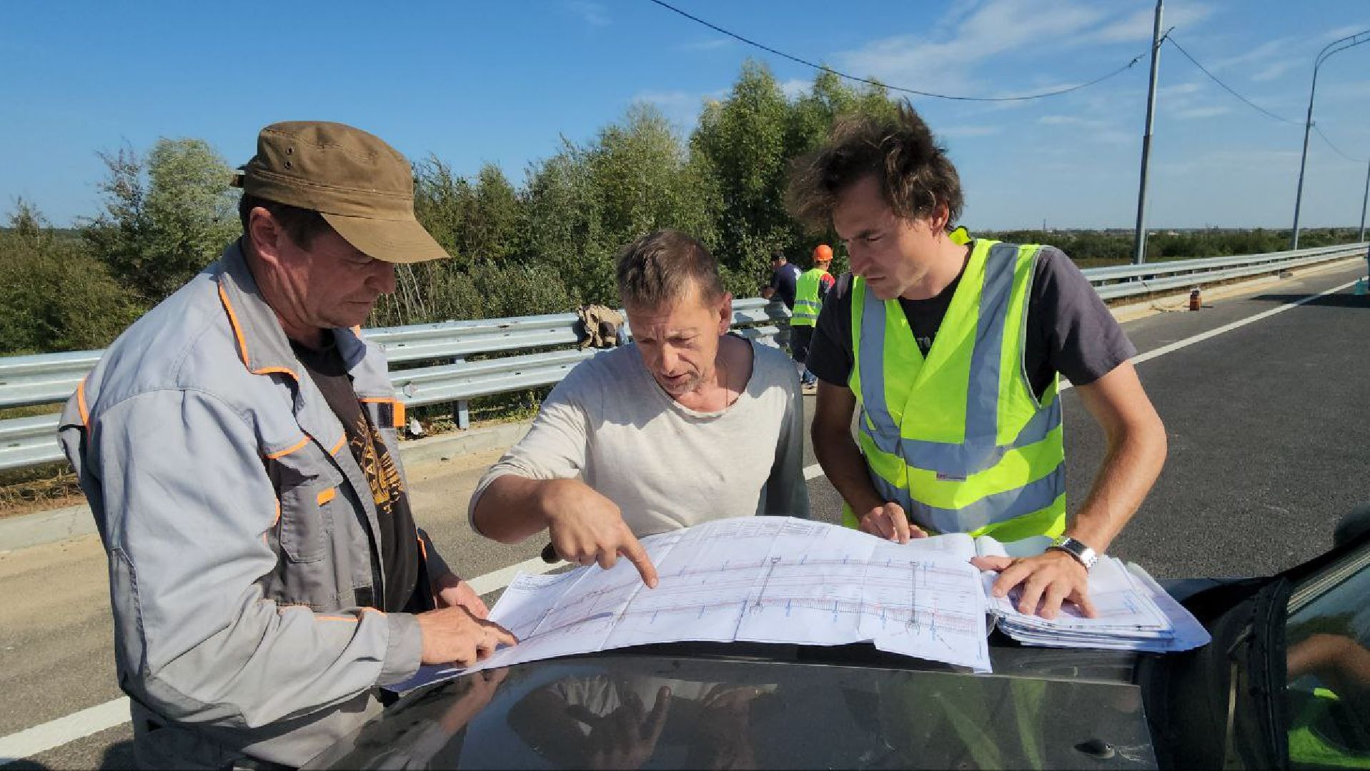 Строительство, автодорога, Урал М5, строители,