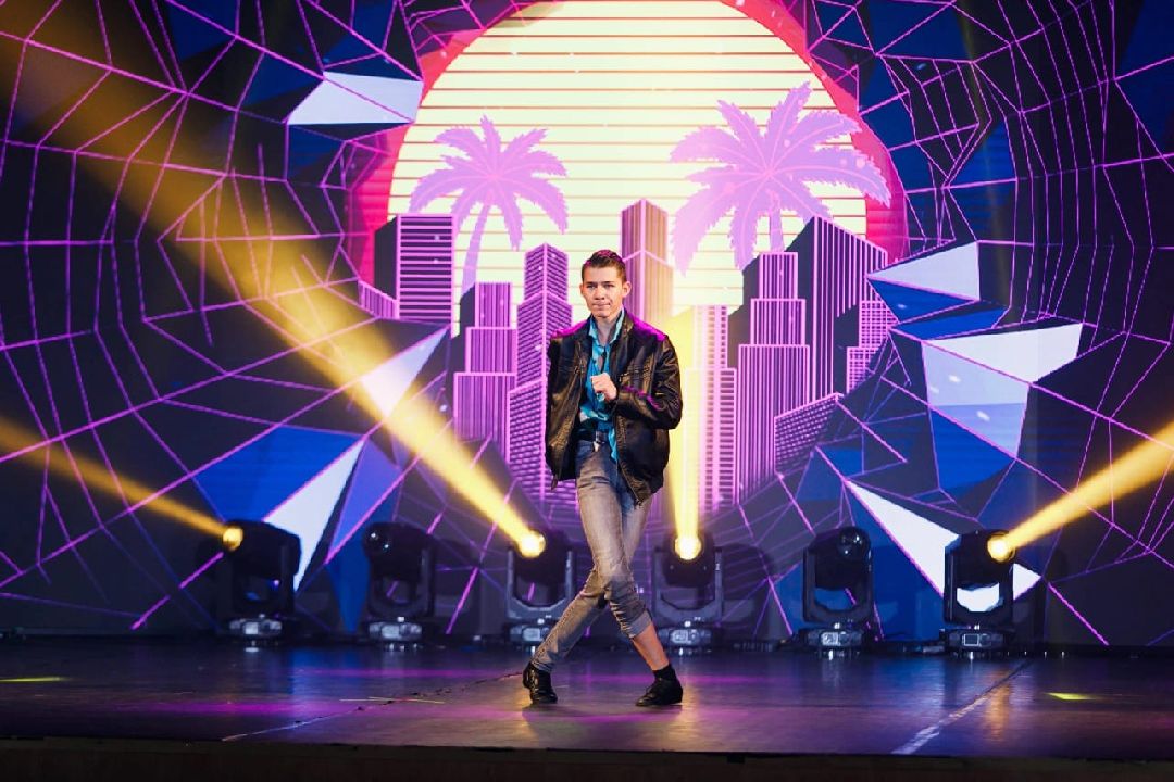 Кашира, общество