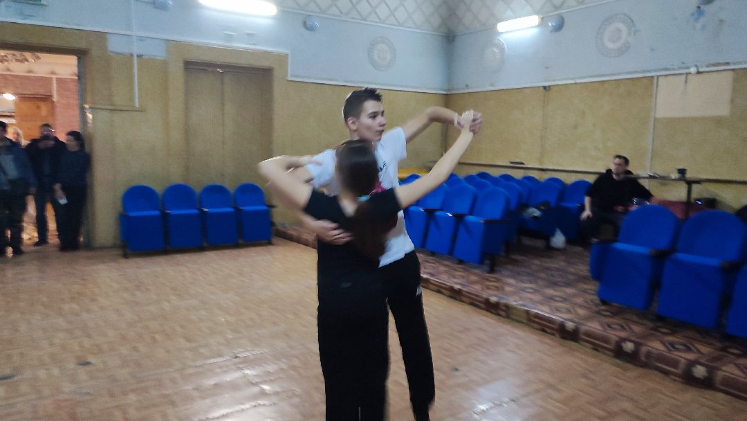 Кашира, общество