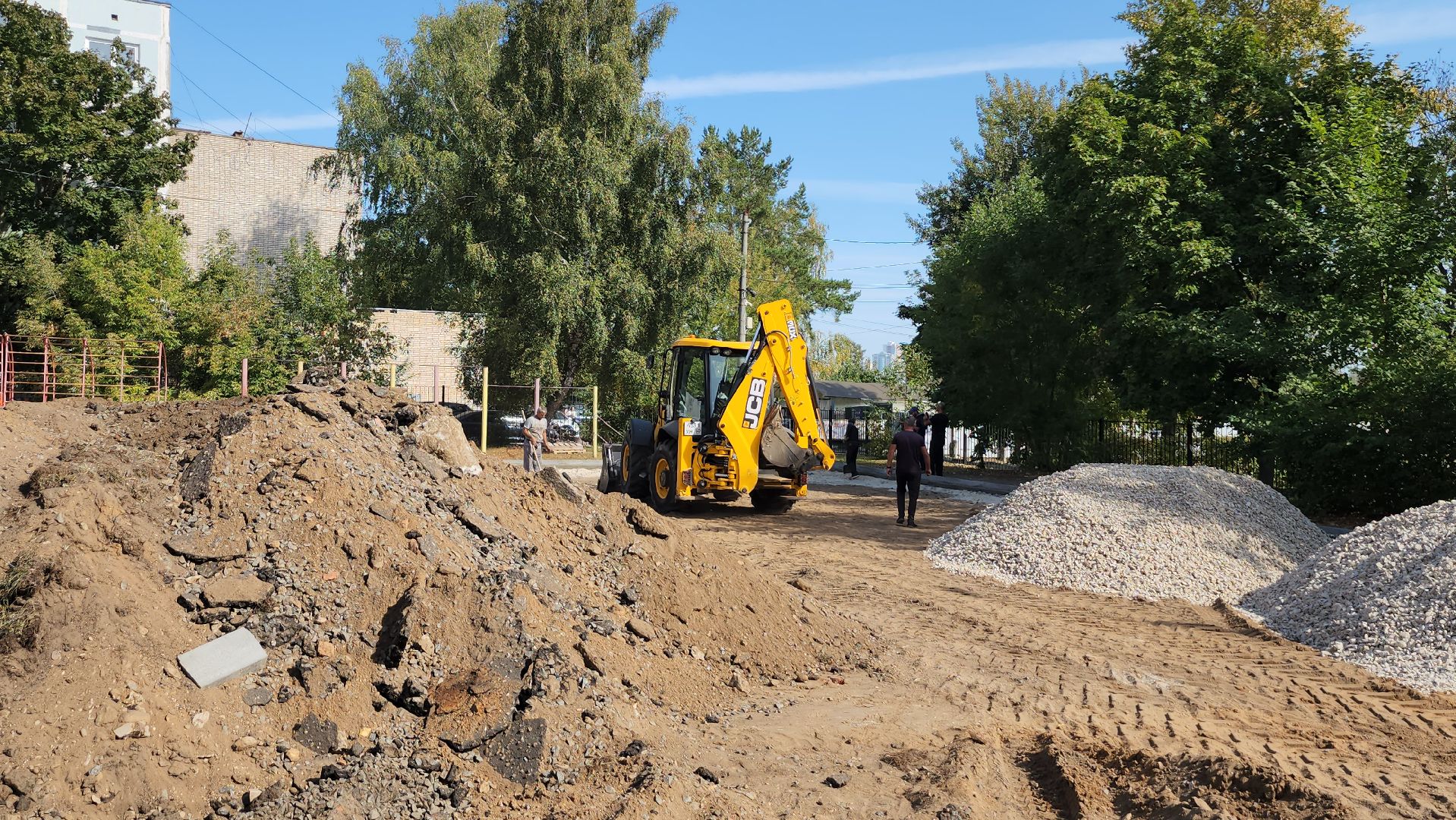 серпухов, гимназия 1, большой ударный переулок, спортивная площадка, образование,