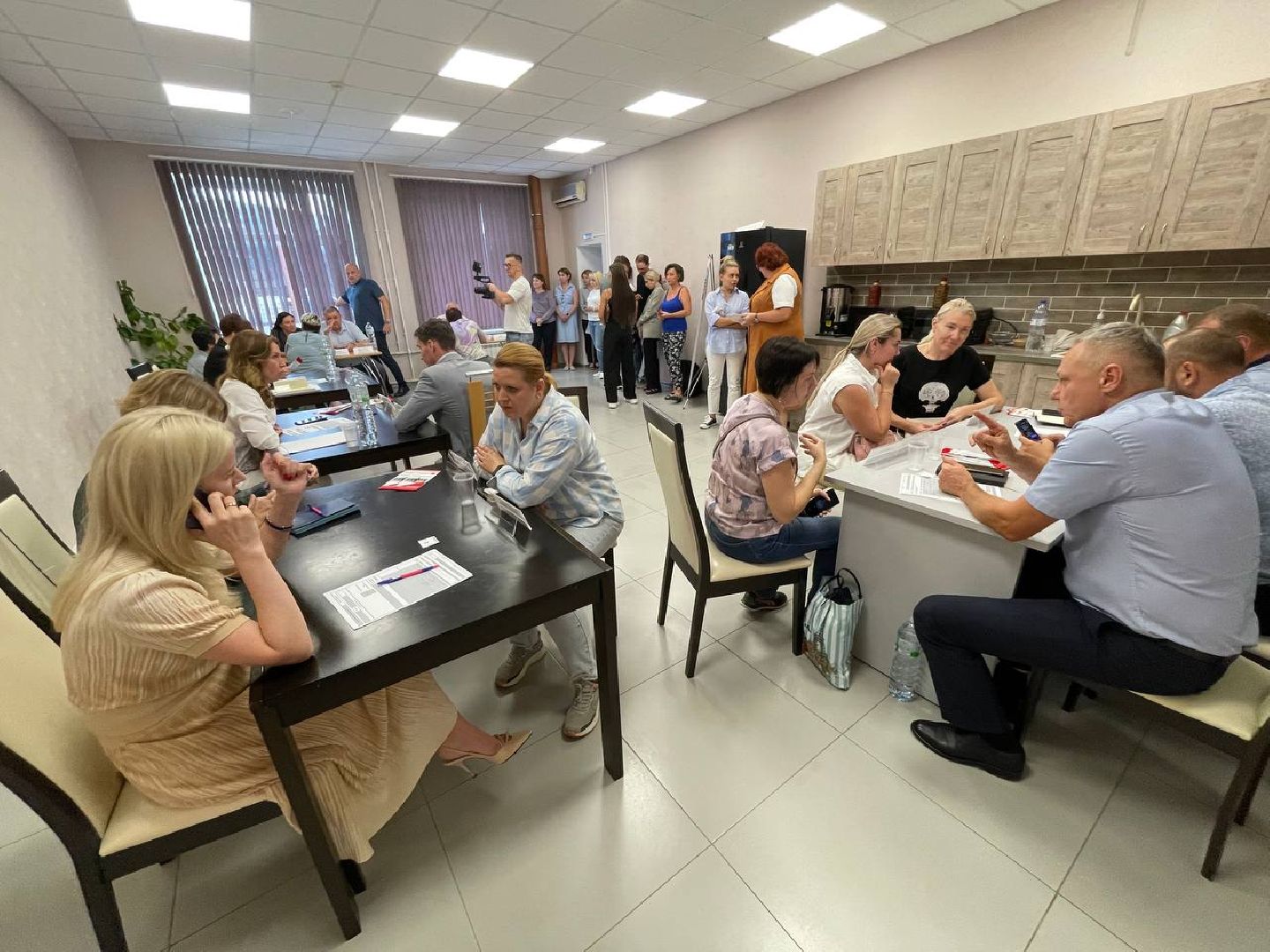 Дмитров, Выездная администрация, Дмитровский мебельный комбинат,