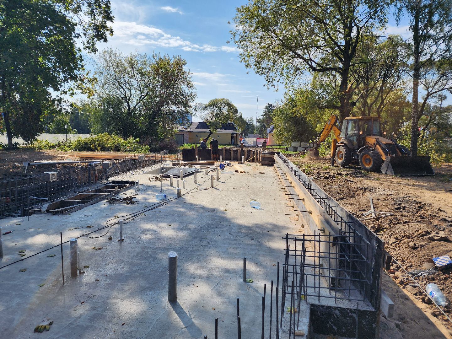 Чехов, бульвар Чехова, сквер Чехова, реконструкция, благоустройство, фонтан, пешеходные дорожки, озеленение, арт объекты, освещение, качели, нацпроект Жилье и городская среда, формирование комфортной городской среды,