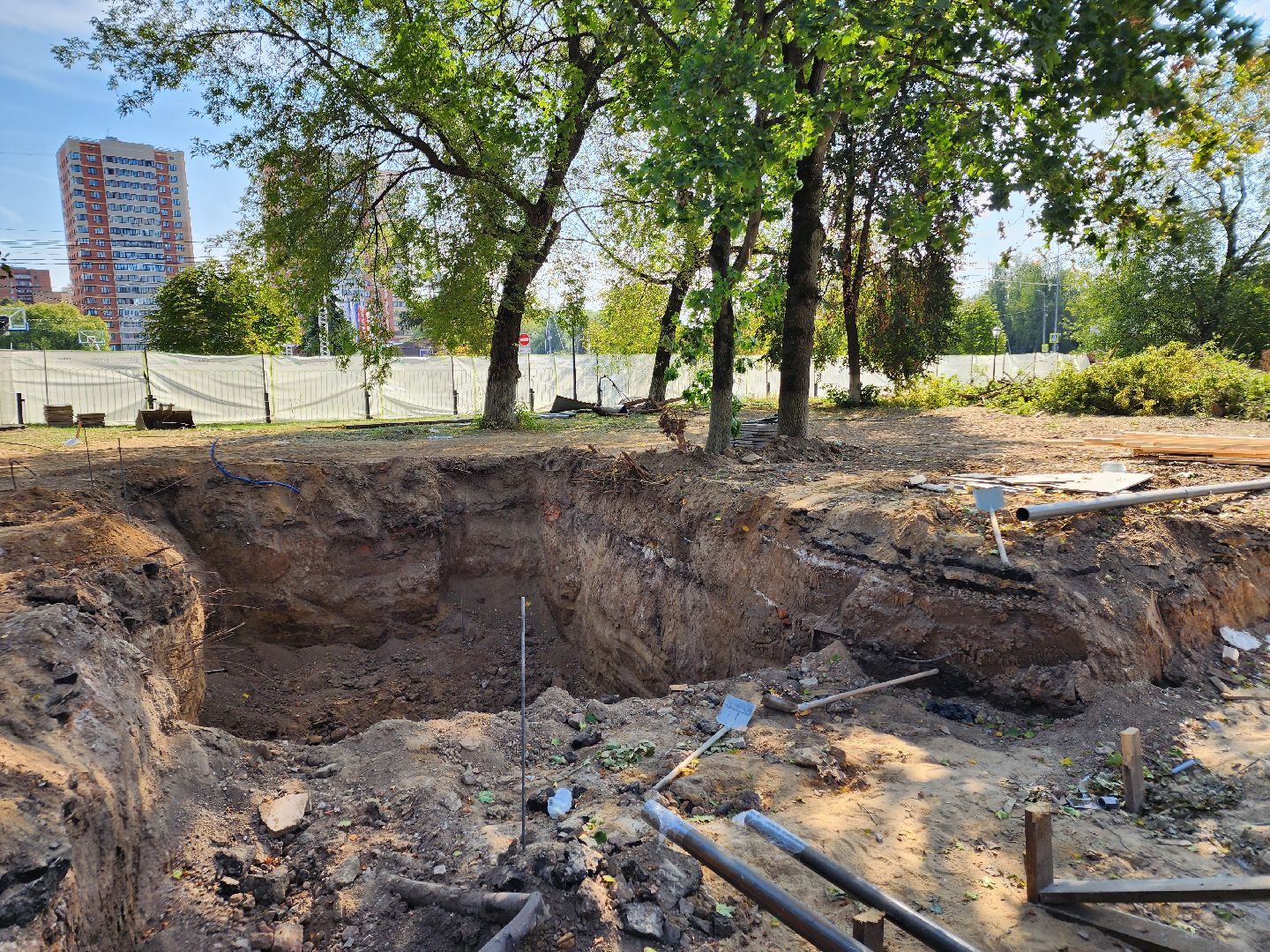 Чехов, бульвар Чехова, сквер Чехова, реконструкция, благоустройство, фонтан, пешеходные дорожки, озеленение, арт объекты, освещение, качели, нацпроект Жилье и городская среда, формирование комфортной городской среды,