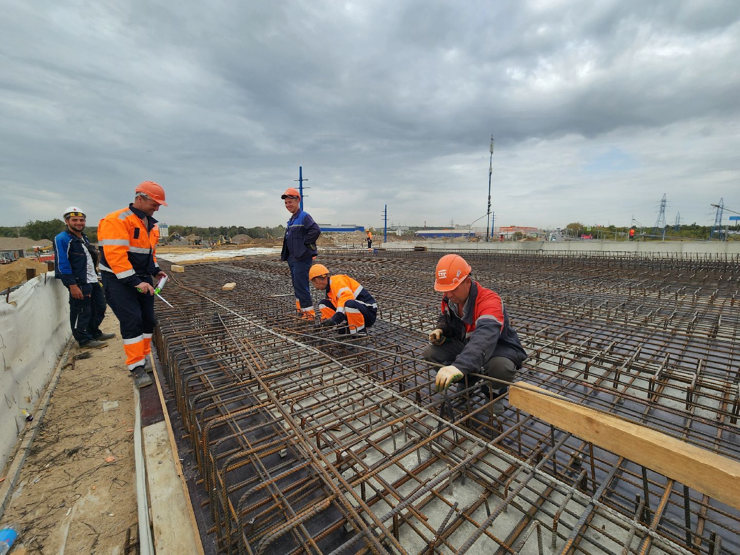 реконструкция каширского шоссе, развязка каширского и володарского шоссе, строительство новых съездов, каширское шоссе, ленинский округ, строительство дорог,