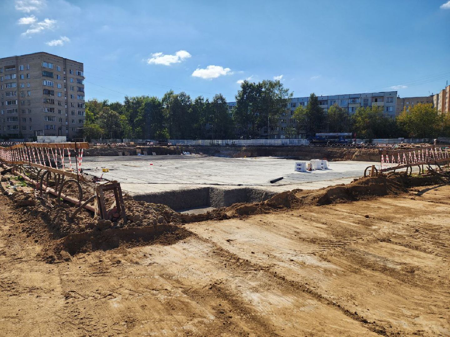 Солнечногорск, пристройка к школе, строители, Ученики, Учителя,