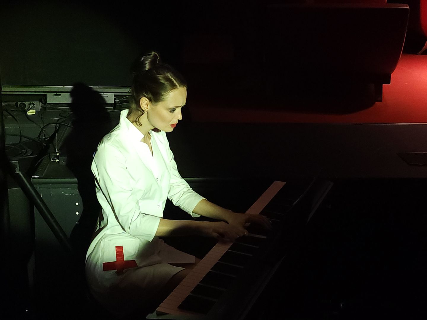 театр фэст, театральная постановка,