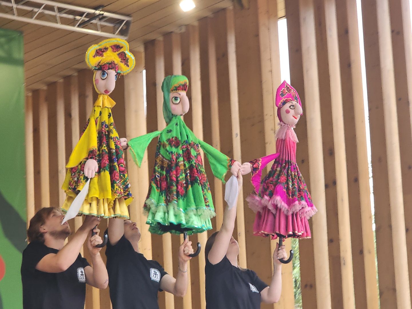 театр кукол огниво,