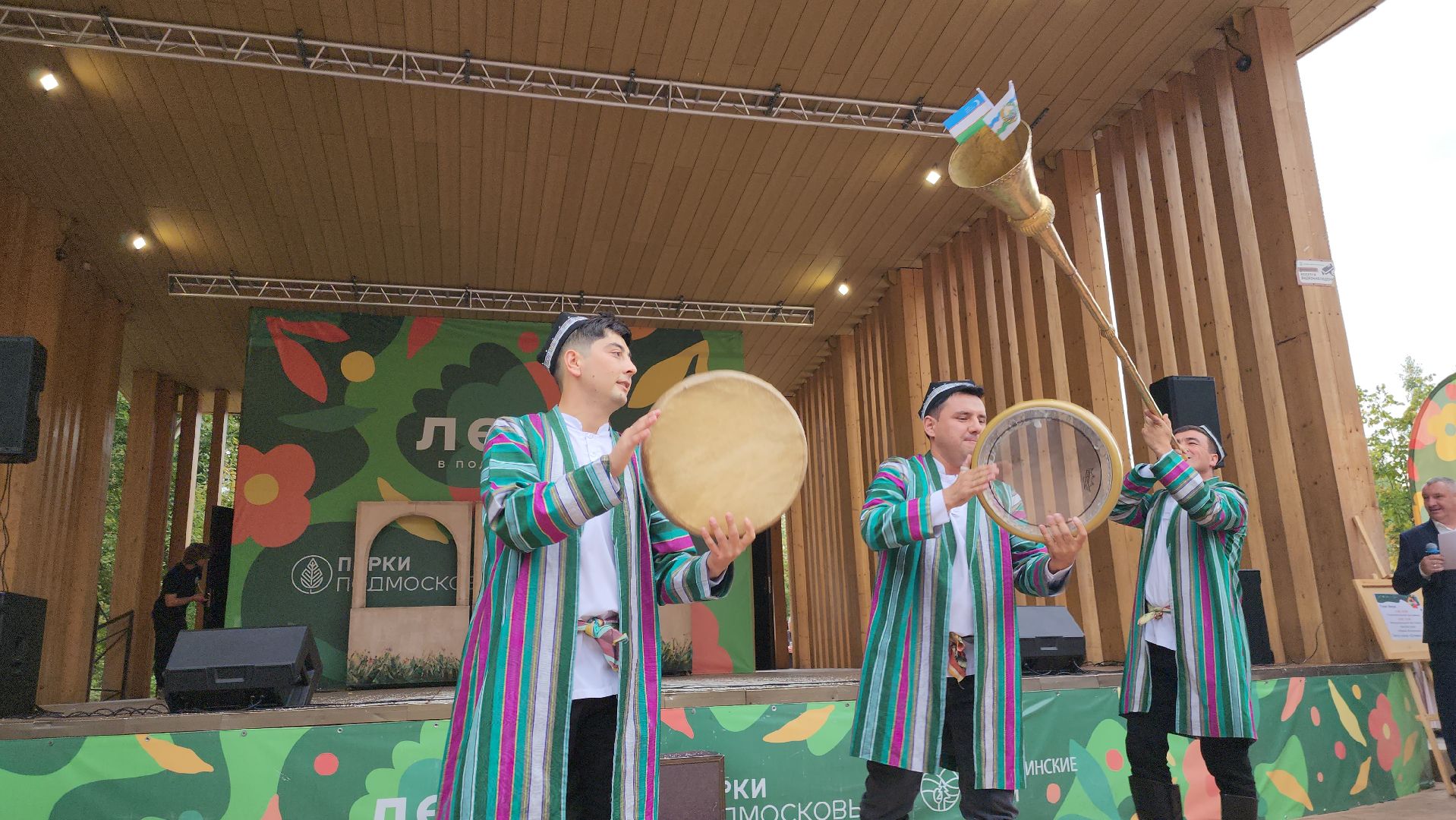 театр кукол огниво,