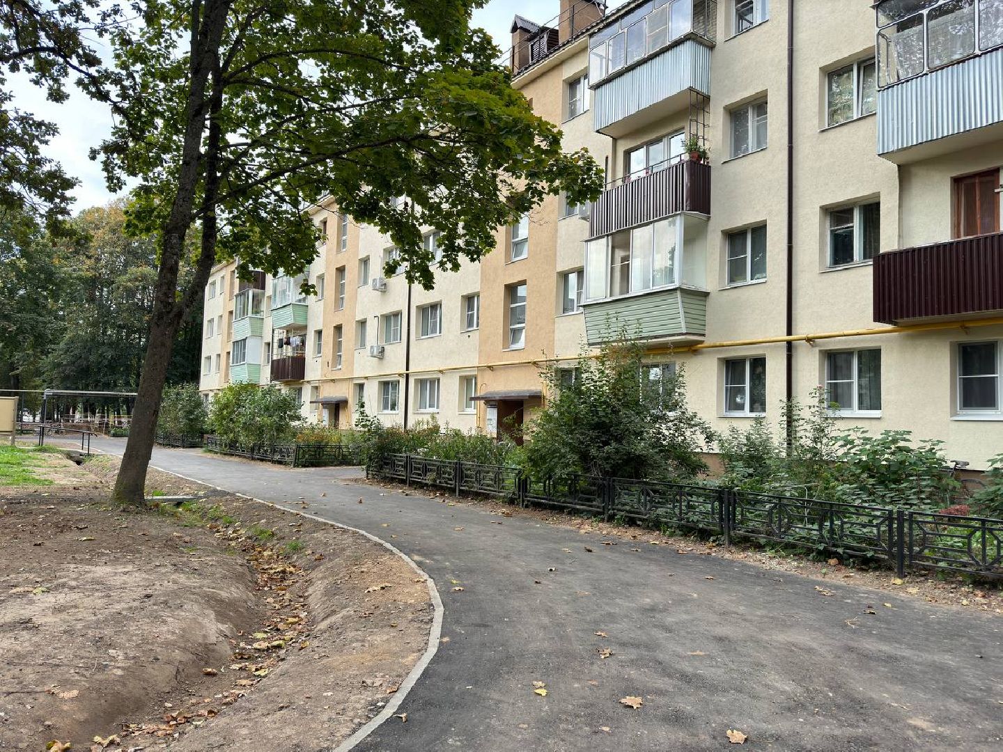 асфальтирование дворов дорог, городской округ восход, бригада рабочих, благоуйстройство,