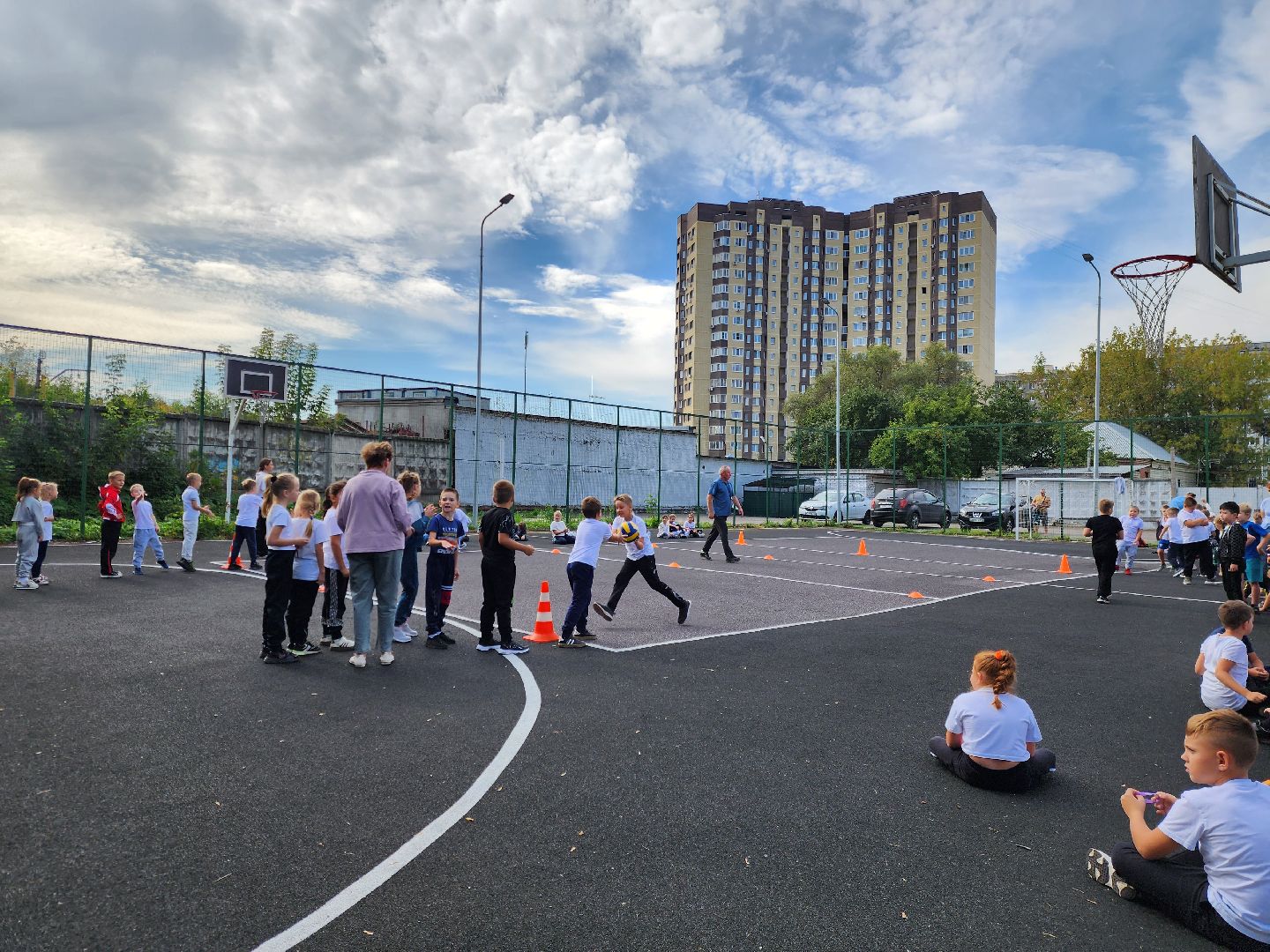 школа, ногинск, жители, общество, спорт, веселые старты, день здоровья, центр образования,