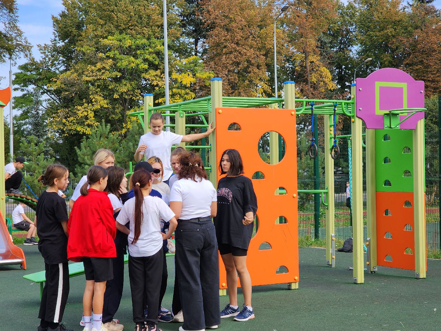 школа, ногинск, жители, общество, спорт, веселые старты, день здоровья, центр образования,