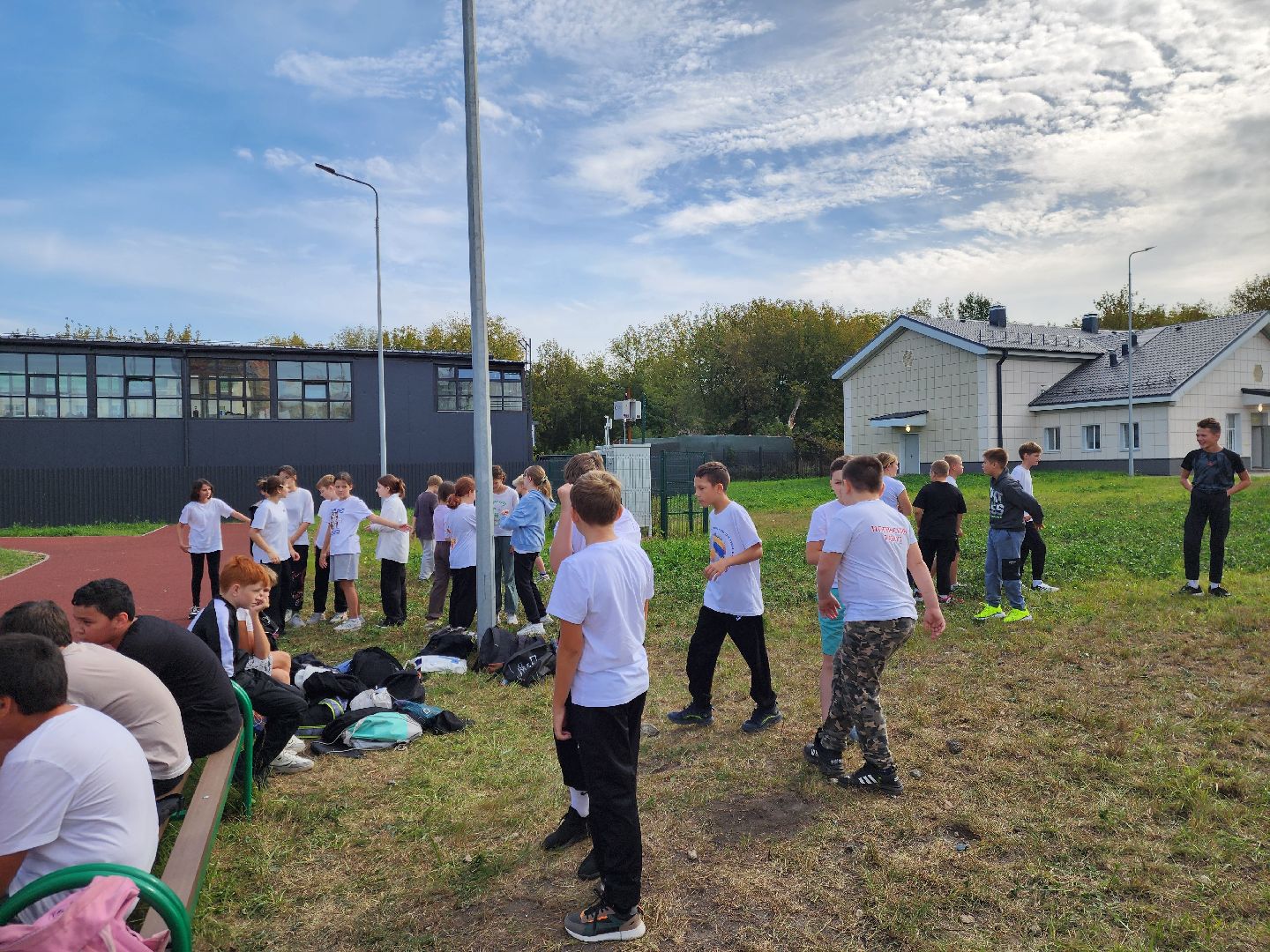 школа, ногинск, жители, общество, спорт, веселые старты, день здоровья, центр образования,