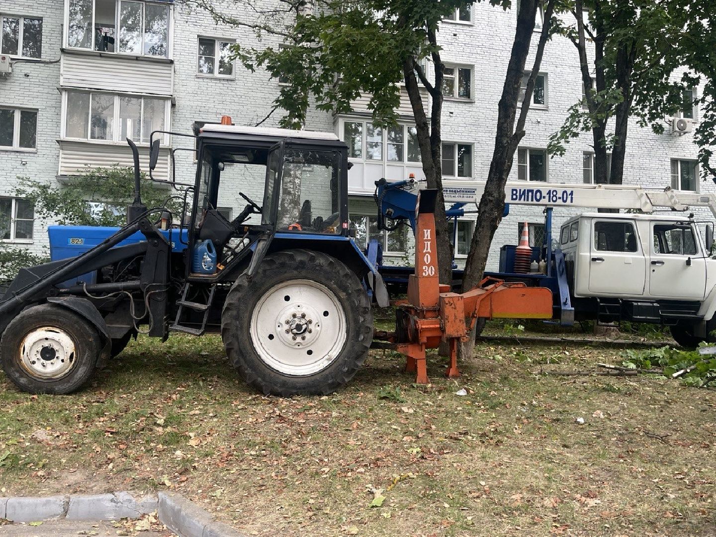 Благоустройство, Спиливание веток, улучшение условий,