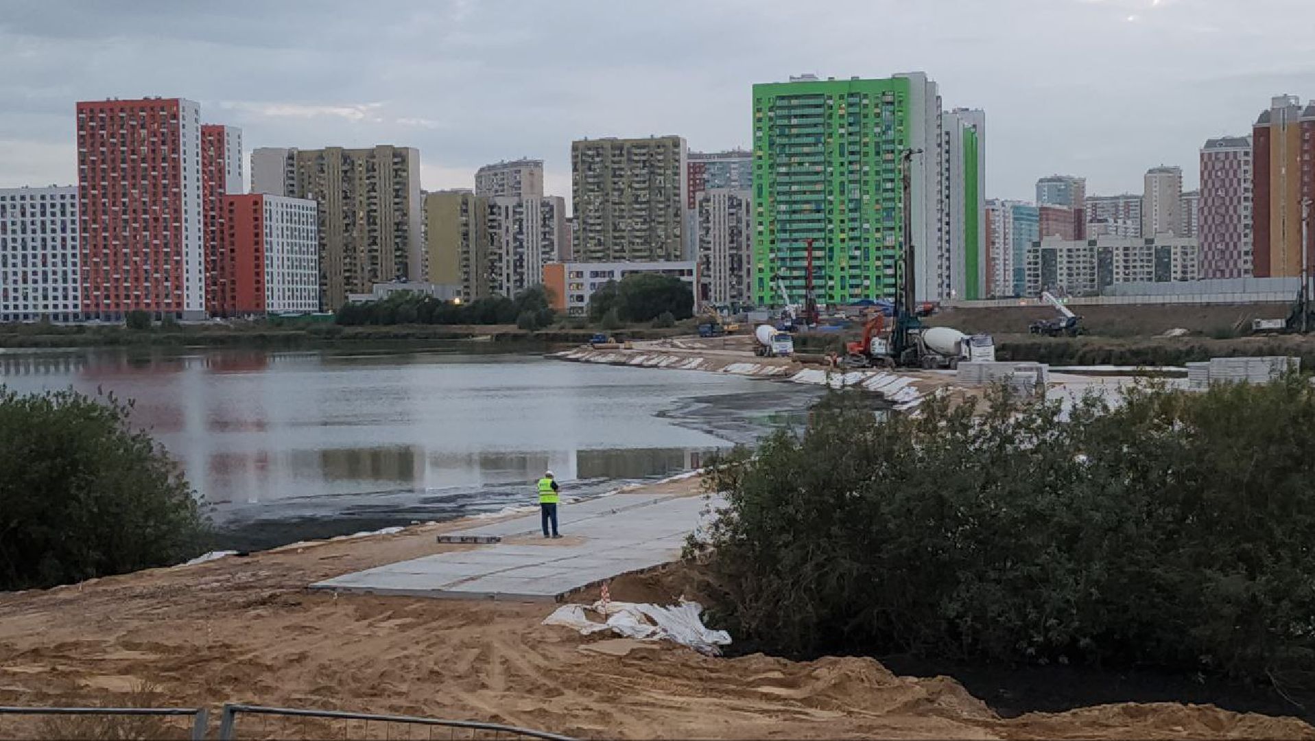 люберцы, благоустойство, озеро черное, мост Дружба, выездная администрация,