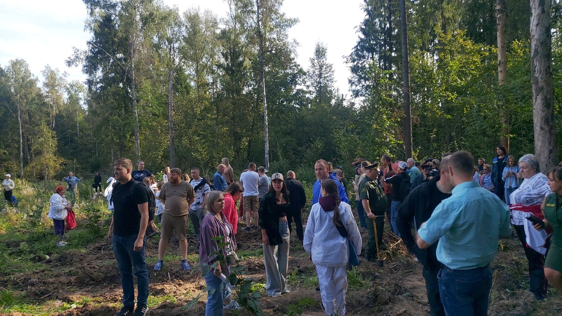 экоактивисты, лесничество, акция, день в лесу,