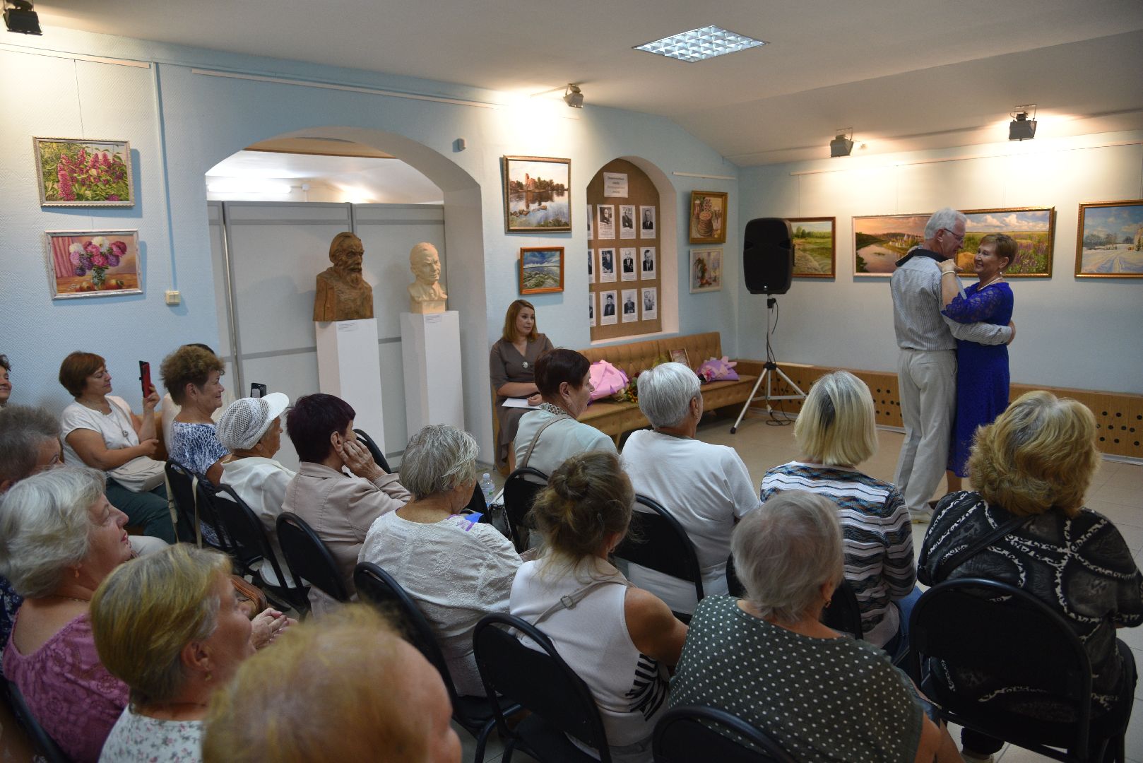 лотошино, лотошинский музей, живопись, выставка,