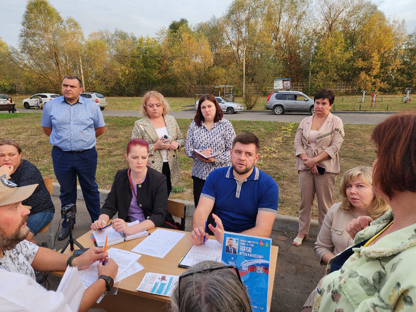 Чехов, поселок Васькино, выездная администрация, встреча с жителями, обращения жителей, Елена Валяева, многодетная мама, жильё, земельные участки, освещение, пешеходный переход, электроснабжение, контейнерная площадка,