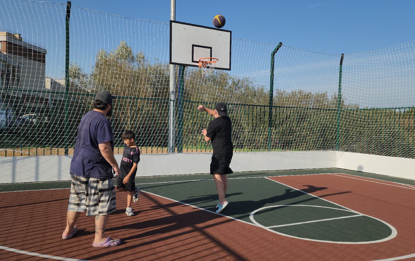 красногорск, спортивные площадки,