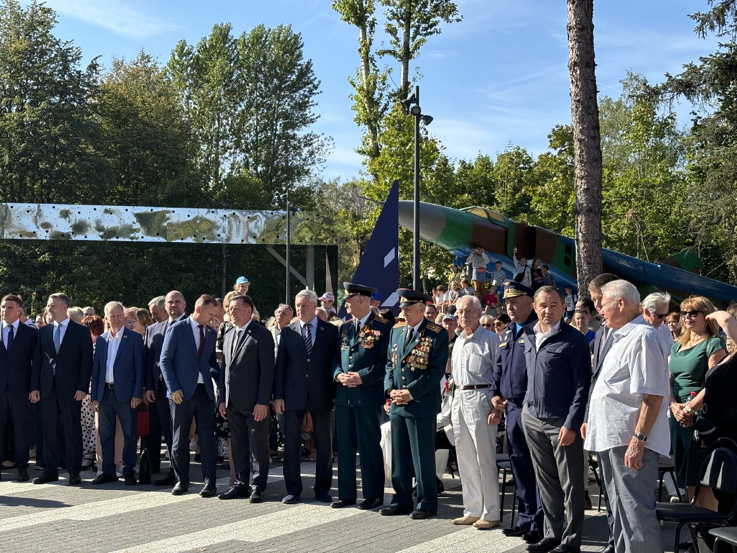 сквер, микрорайон заря, благоустровйство, день города балашиха,