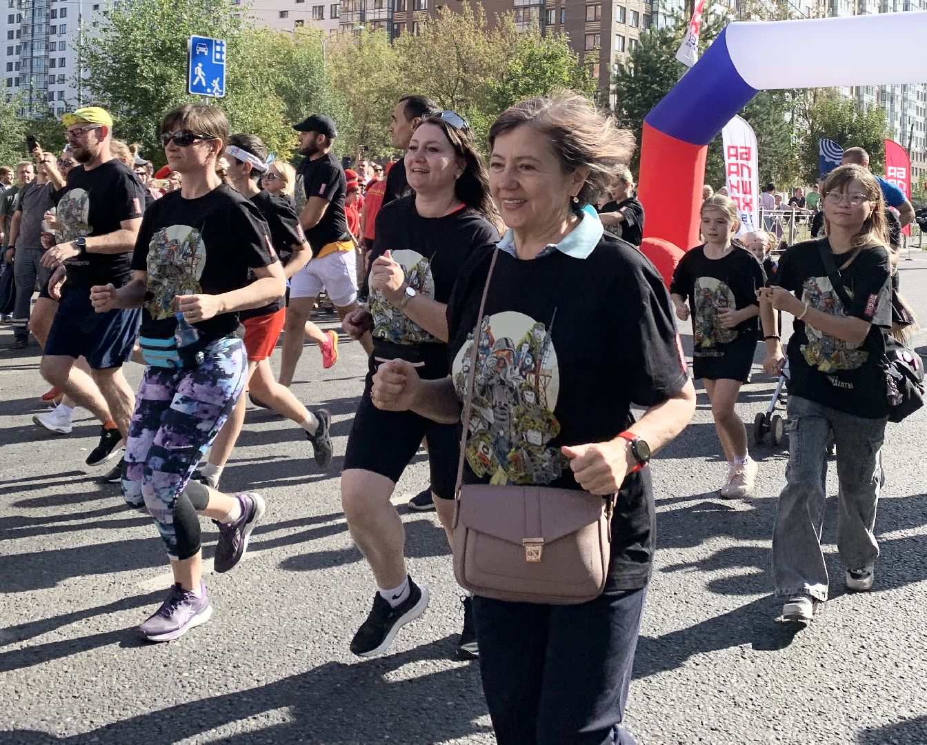 Балашиха, Подмосковье, Памятный забег, семен еремин, мурал в балашихе, мурал военкору семену еремину,