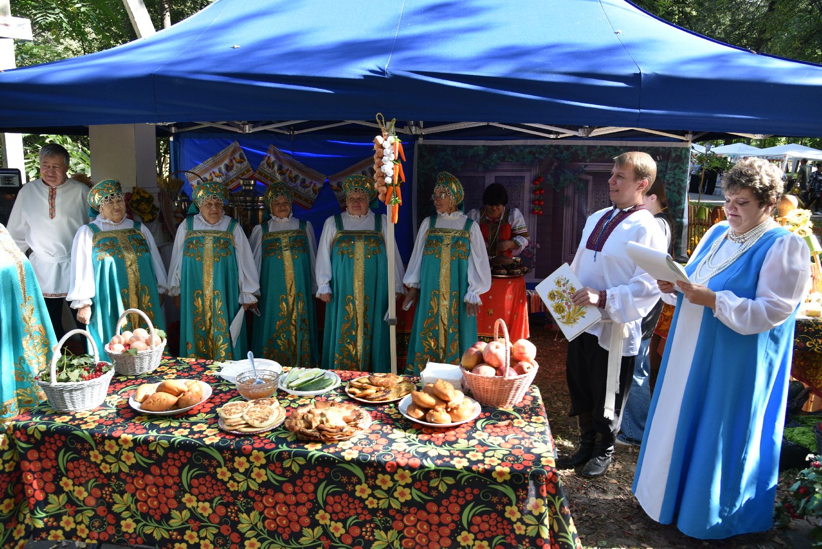 лотошино, лотошинский парк, разгуляй, парки подмосковья, фестиваль народного творчества,