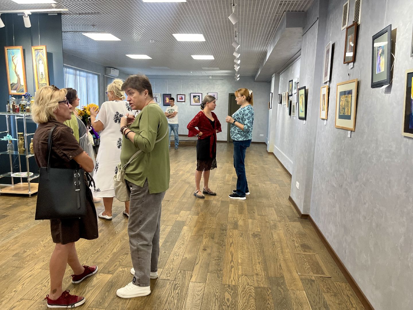 цдк звезда, наро-фоминск, живопись, культура подмосковья,выставка картин,