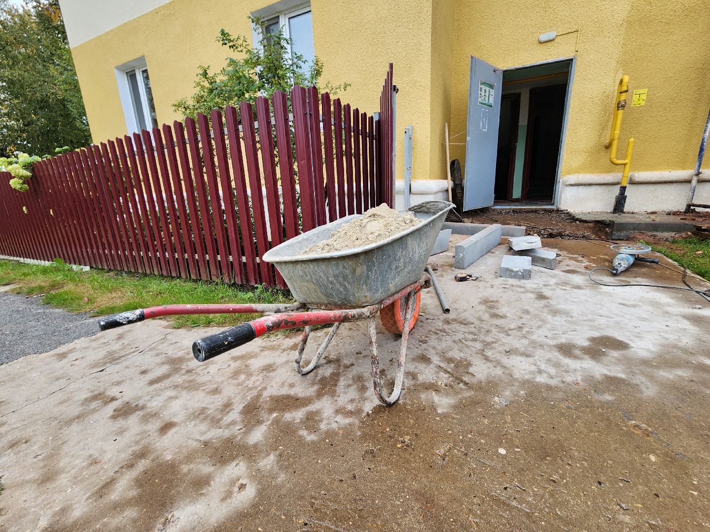 серпухов, улица калинина, ремонт фасада дома, капитальный ремонт мкд, региональная программа,