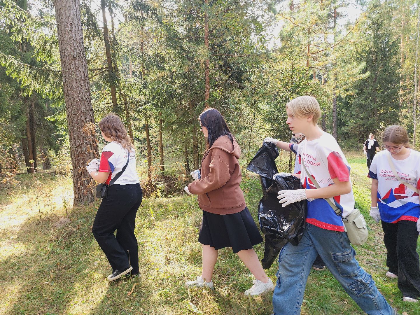 экология, акция, чистый лес, волонтеры, Подмосковье, Егорьевск, Московская область,